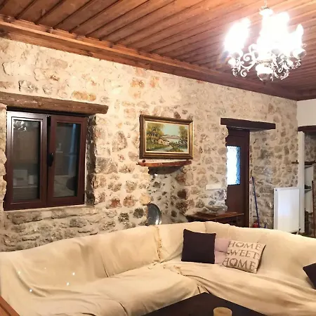 Villa Kamari Tripoli